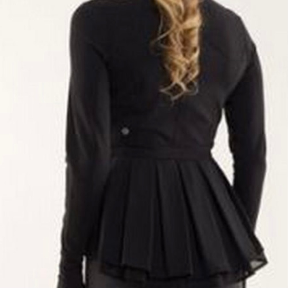 Lululemon Rare Black Riding Jacket w Peplum Back 6